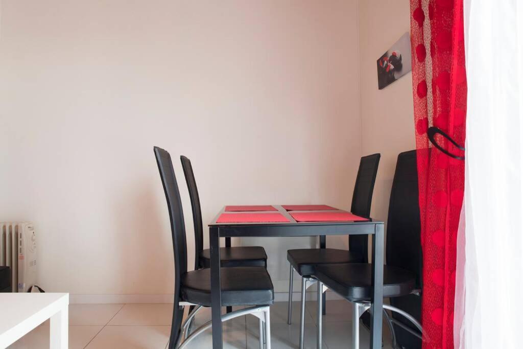 Palavas Les Flots 2 Bedrooms Air-Conditioned 100 Meters From The Beach Екстериор снимка